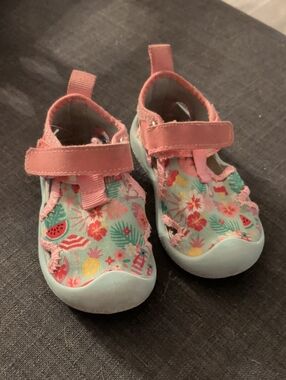 Kids Floral Tropical Print Sandals - Pink Mint
